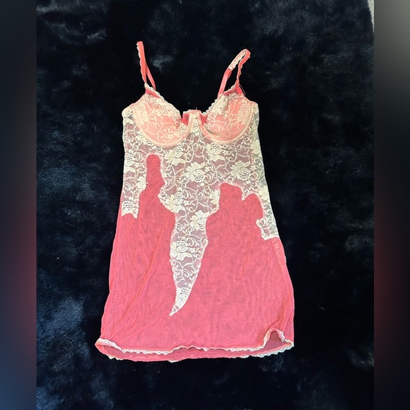 Fredricks of Hollywood Coral & Lace Sheer Babydoll Lingerie - Size Small - Picture 1 of 7